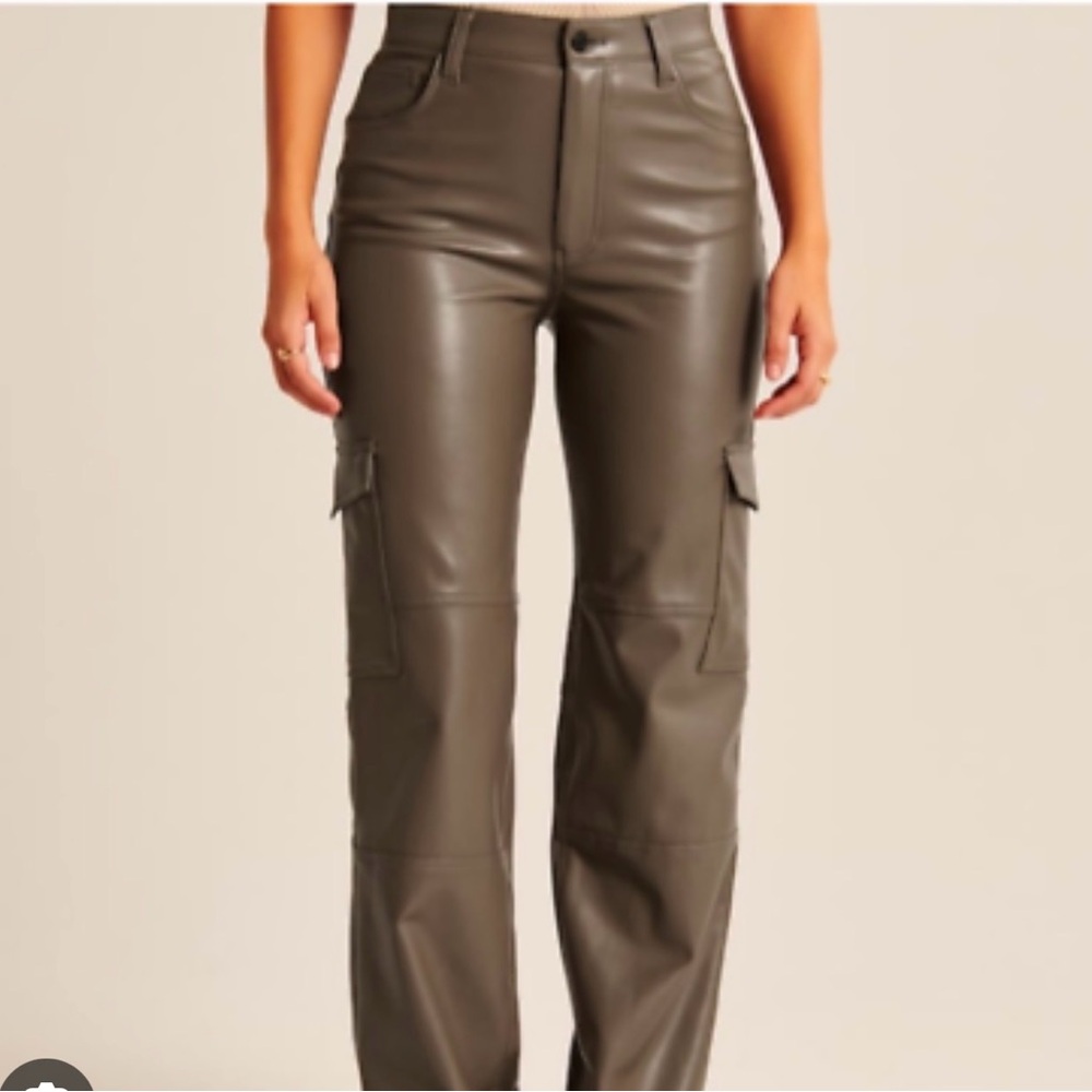 Abercrombie Fitch Vegan Leather 90s Straight ultra high rise size 14 green New